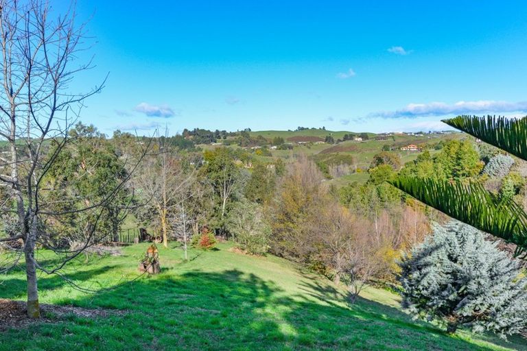 Photo of property in 81 Nilgiri Road, Poraiti, Napier, 4182