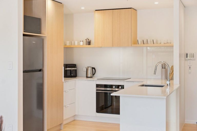 Photo of property in 1/200 Knights Road, Hutt Central, Lower Hutt, 5011