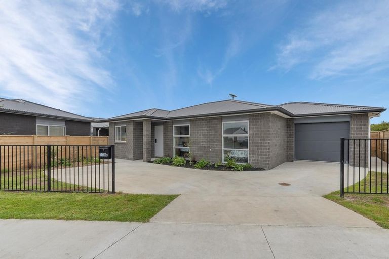 Photo of property in 118a Queen Street, Waiuku, 2123