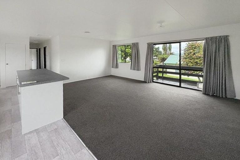 Photo of property in 35a Ruby Place, Pukehangi, Rotorua, 3015