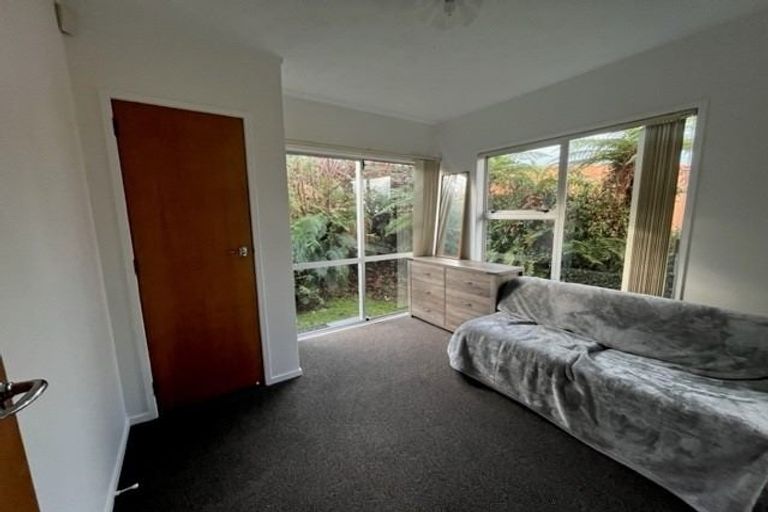 Photo of property in 15 Glenfield Place, Brookfield, Tauranga, 3110