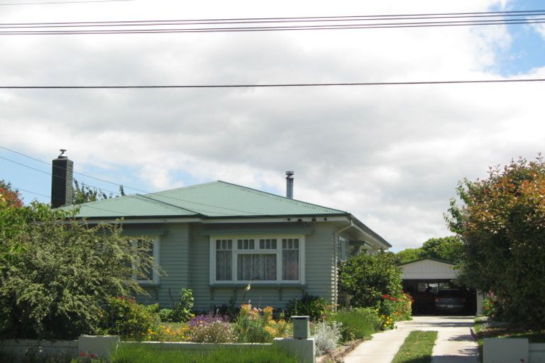Photo of property in 17 Woodchester Avenue, Richmond, Christchurch, 8013