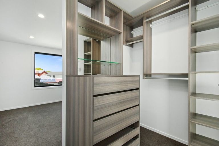 Photo of property in 1/50 Mandalay Terrace, Khandallah, Wellington, 6035