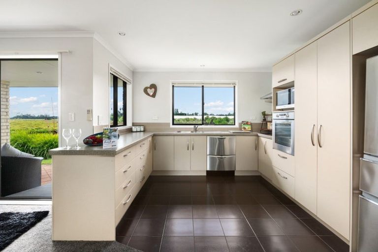 Photo of property in 43 Malta Crescent, Katikati, 3129