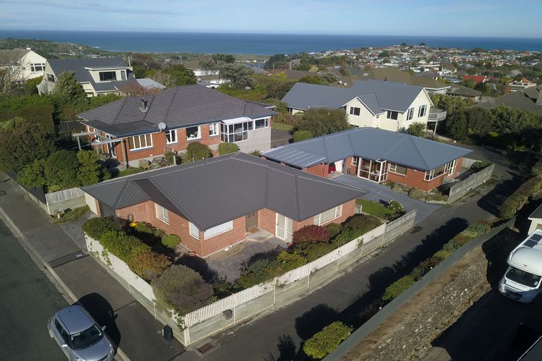 Photo of property in 17 Aytoun Street, Shiel Hill, Dunedin, 9013