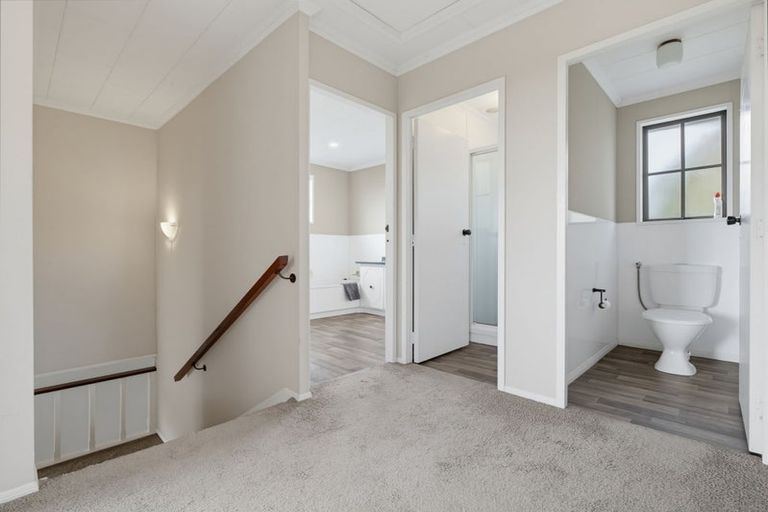 Photo of property in 35 Waitawa Place, Lynmore, Rotorua, 3010