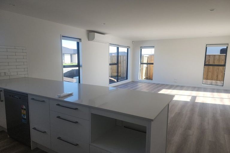 Photo of property in 2 Ellmers Street, Woodend, 7610