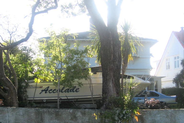 Photo of property in 41 Penrose Street, Woburn, Lower Hutt, 5010