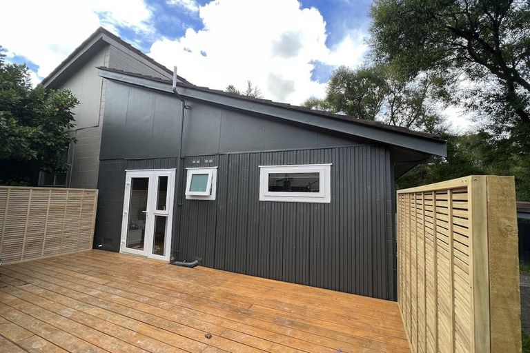 Photo of property in 2/106 Monarch Avenue, Hillcrest, Auckland, 0627