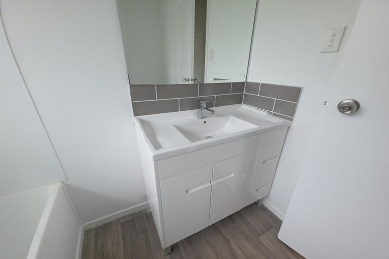 Photo of property in 10 Tamworth Close, Manurewa, Auckland, 2102