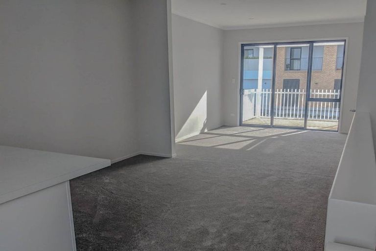 Photo of property in 68 Mapou Road, Hobsonville, Auckland, 0616