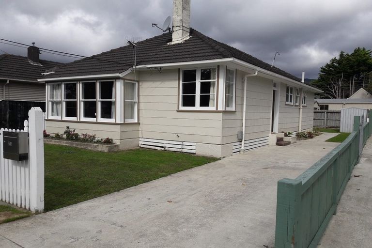 Photo of property in 274 Oxford Terrace, Avalon, Lower Hutt, 5011