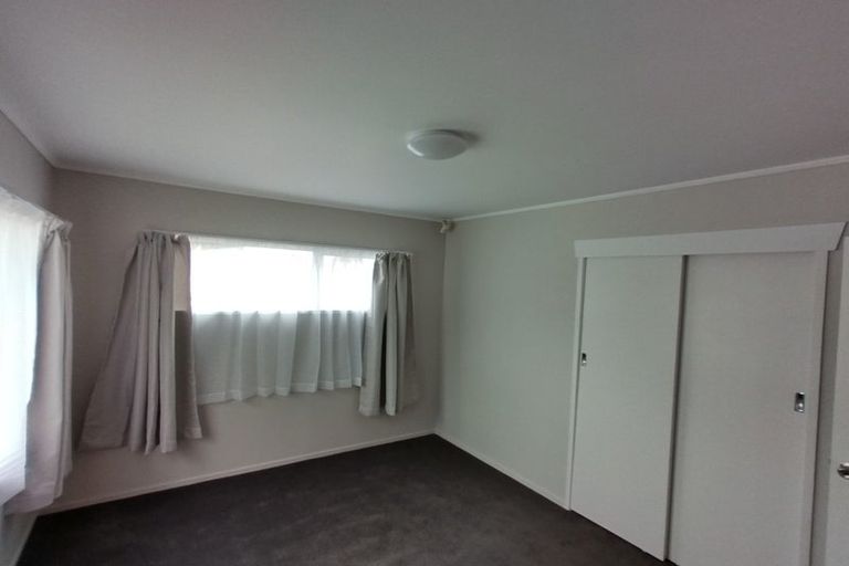 Photo of property in 15 Kindergarten Drive, Conifer Grove, Takanini, 2112