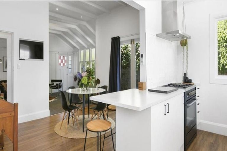 Photo of property in 18 Ascot Street, Saint Kilda, Dunedin, 9012