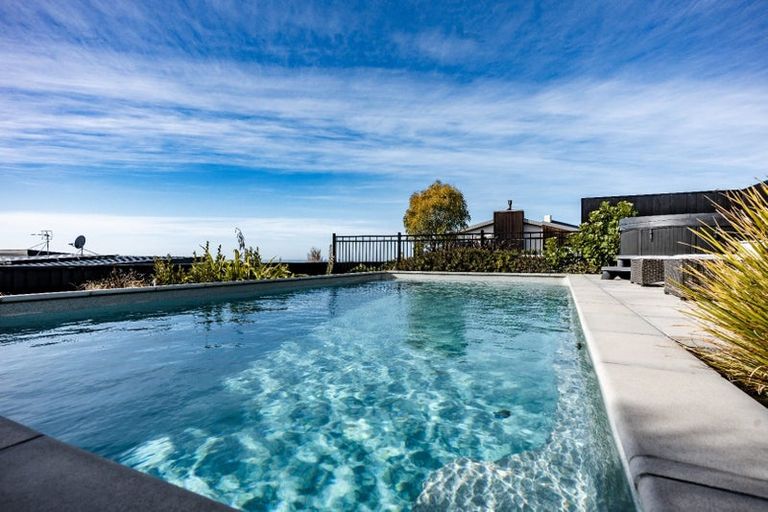 Photo of property in 42b Marama Crescent, Mount Pleasant, Christchurch, 8081