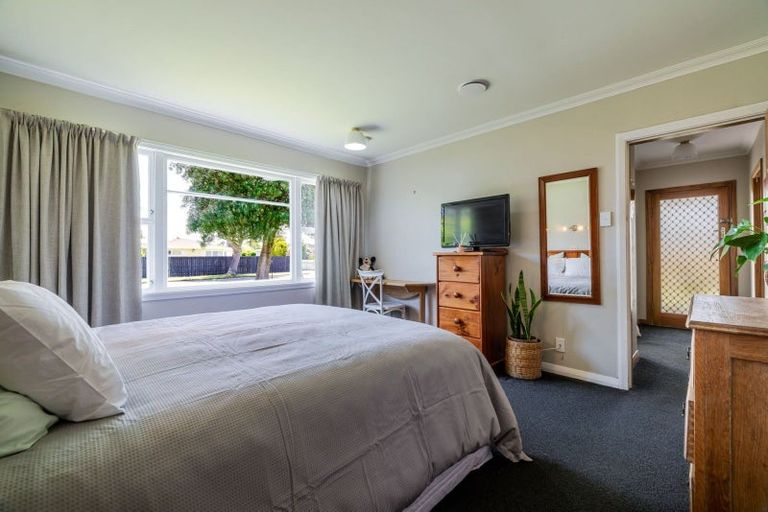 Photo of property in 52 College Street, Awapuni, Palmerston North, 4412