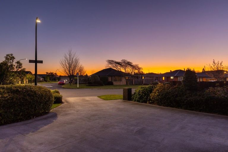 Photo of property in 15 De Castro Drive, Blenheim, 7201