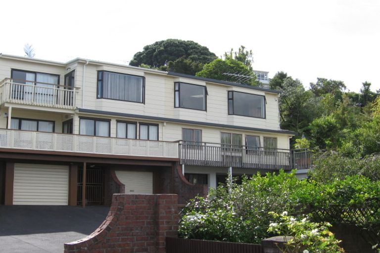 Photo of property in 3/27 Manly Esplanade, Browns Bay, Auckland, 0630