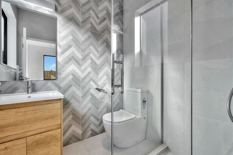 Photo of property in 12 Woven Place, Karaka, Papakura, 2113