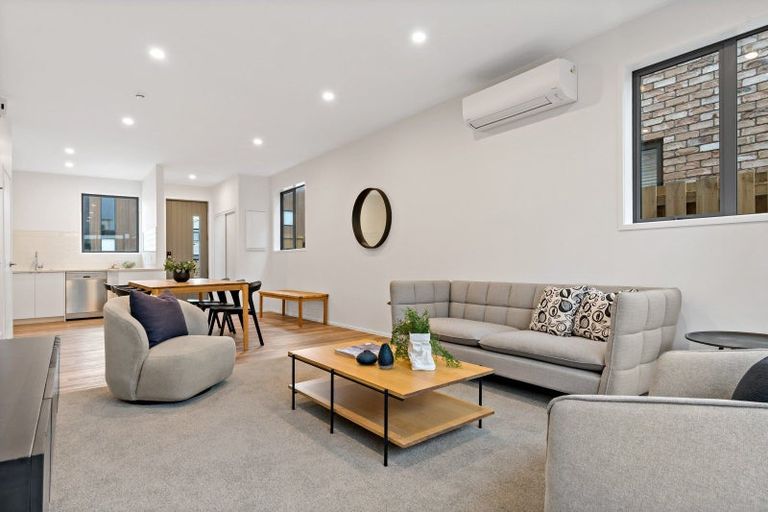 Photo of property in 105 Mangahoe Road, Mount Wellington, Auckland, 1062