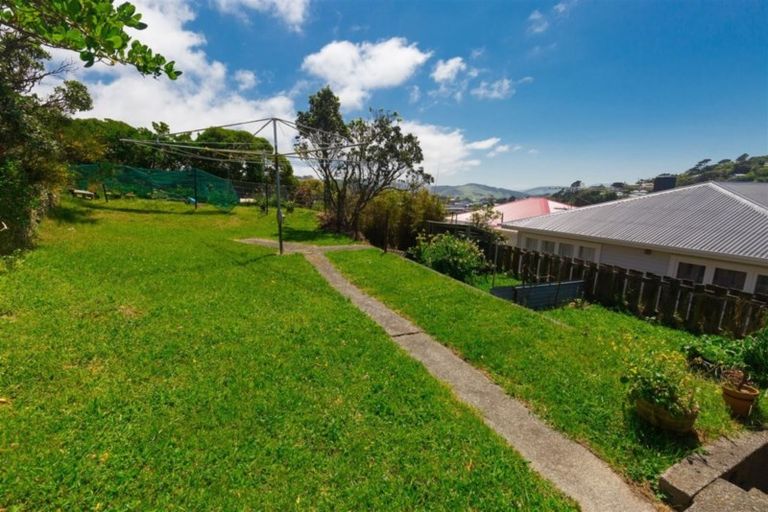 Photo of property in 6 Pollen Street, Johnsonville, Wellington, 6037