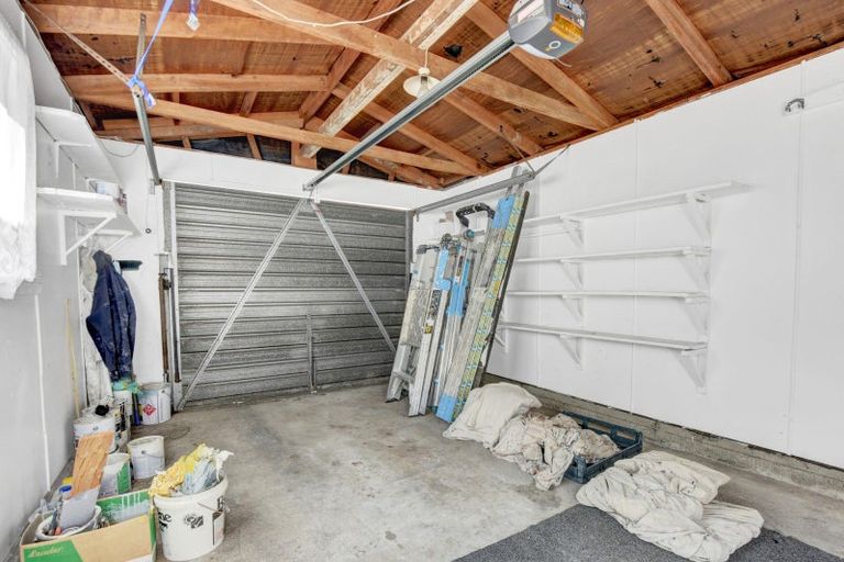 Photo of property in 28 Fergusson Street, Stoke, Nelson, 7011