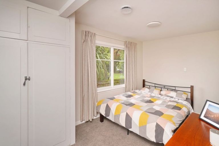 Photo of property in 1/12 Frankleigh Street, Somerfield, Christchurch, 8024