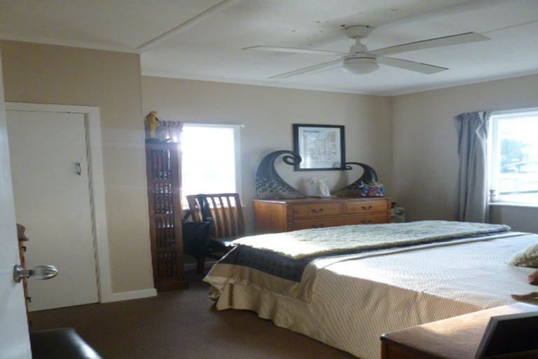 Photo of property in 256 Papamoa Beach Road, Papamoa Beach, Papamoa, 3118