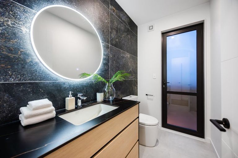 Photo of property in 7 Pakirikiri Street, Long Bay, Auckland, 0630