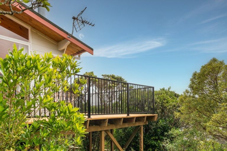 Photo of property in 4 Baxter Way, Karori, Wellington, 6012