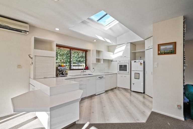 Photo of property in 4 Ferniehurst Street, Somerfield, Christchurch, 8024