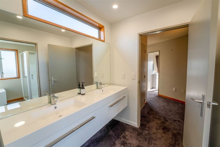 Photo of property in 35 Ashbury Avenue, Waimataitai, Timaru, 7910