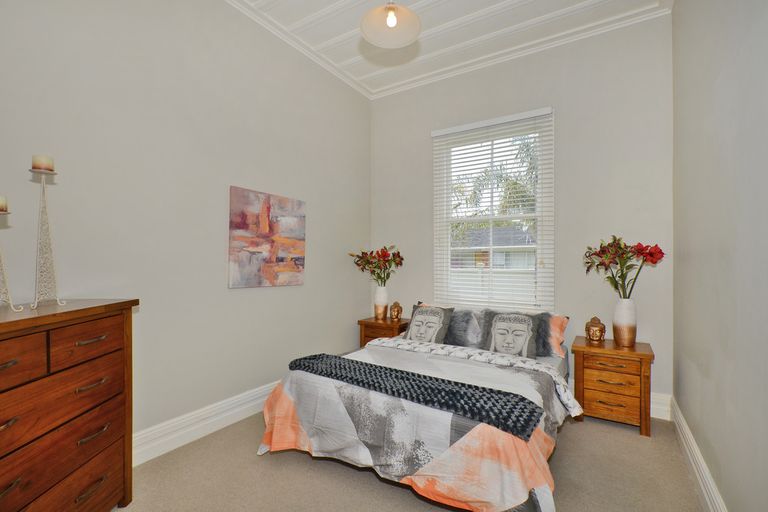 Photo of property in 13 Manse Street, Regent, Whangarei, 0112