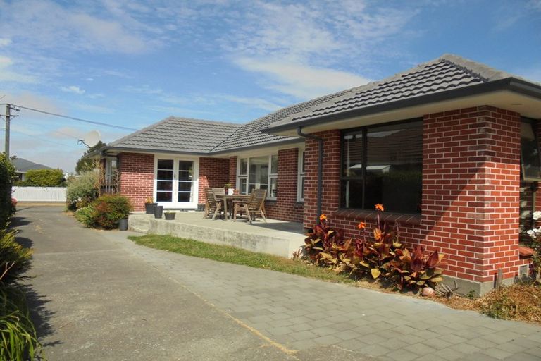 Photo of property in 11 Everest Street, Burnside, Christchurch, 8053