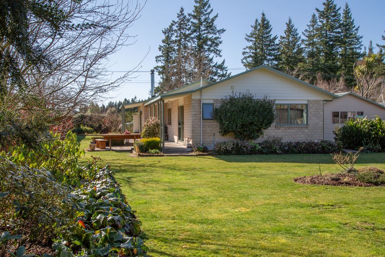 Photo of property in 29 Hororata Road, Hororata, Darfield, 7572