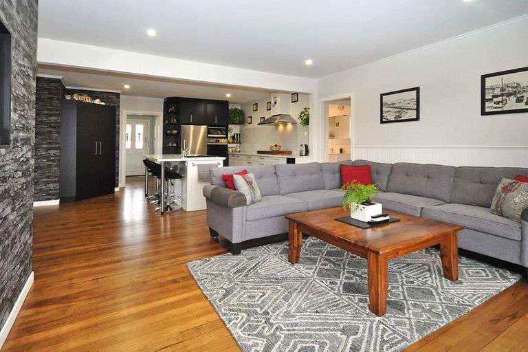 Photo of property in 1/20 Bunnythorpe Road, Papakura, 2110