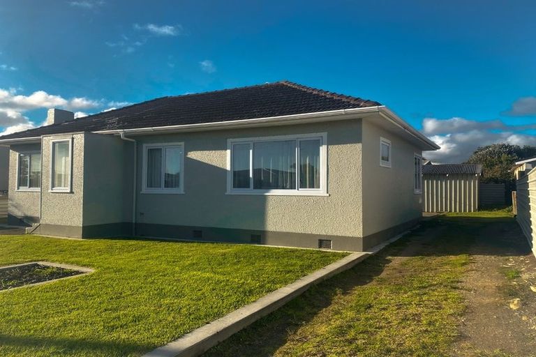 Photo of property in 36 Cornfoot Street, Castlecliff, Whanganui, 4501