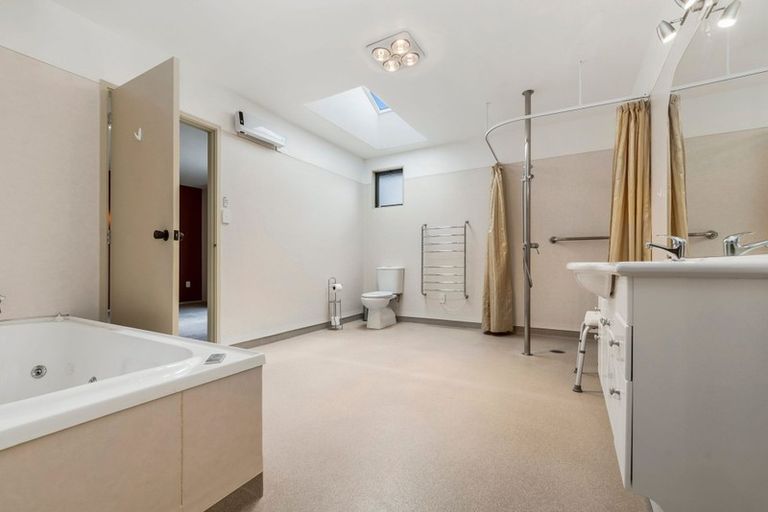 Photo of property in 4a Burn Road, Lynmore, Rotorua, 3010