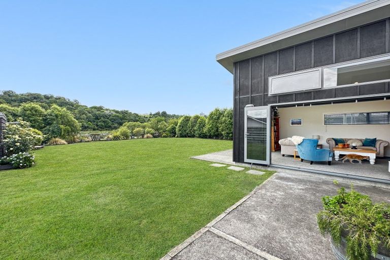 Photo of property in 50 Montgomery Crescent, Kinloch, Taupo, 3377