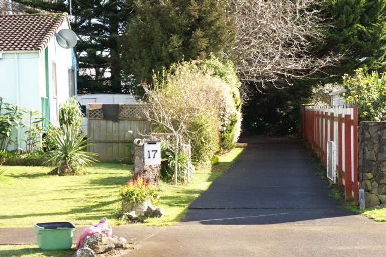 Photo of property in 17 Dewhurst Place, Favona, Auckland, 2024