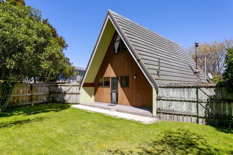 Photo of property in 15 Mill Road, Waitahanui, Taupo, 3378