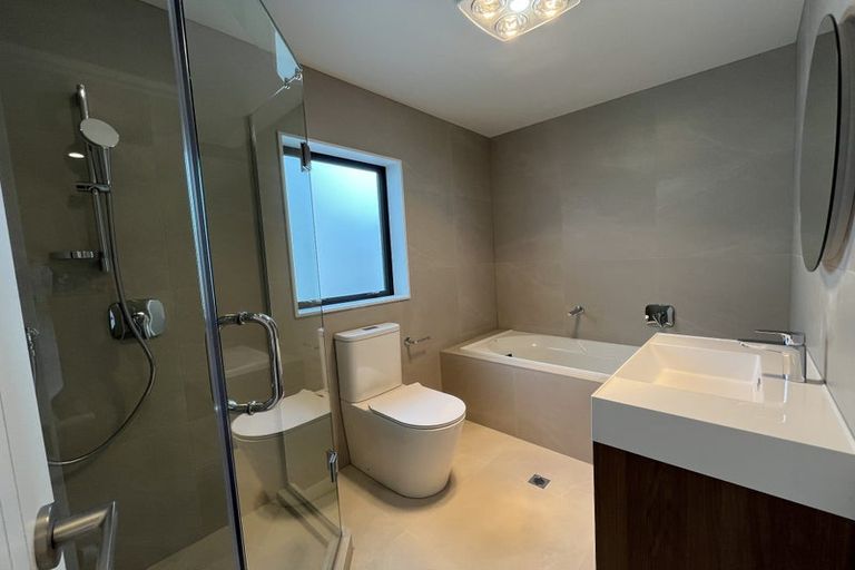 Photo of property in 20 Kapeta Lane, Karaka, 2113