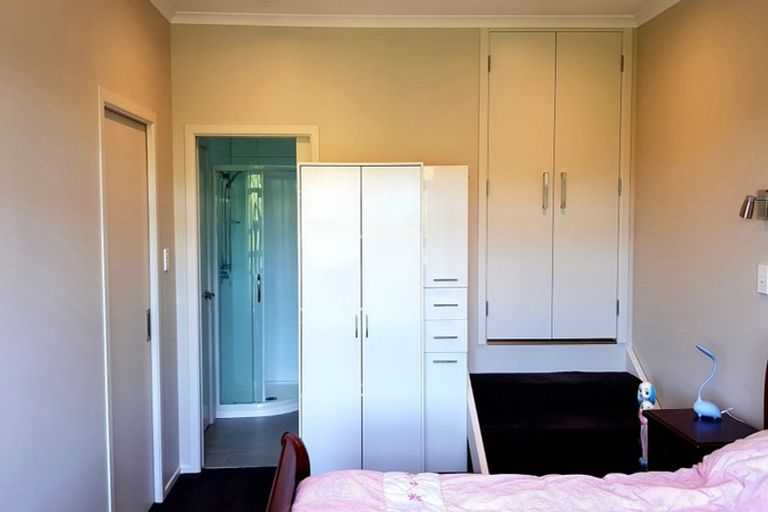 Photo of property in 146b Raroa Road, Aro Valley, Wellington, 6012