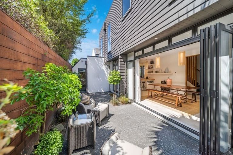 Photo of property in 7b Rugby Street, Merivale, Christchurch, 8014