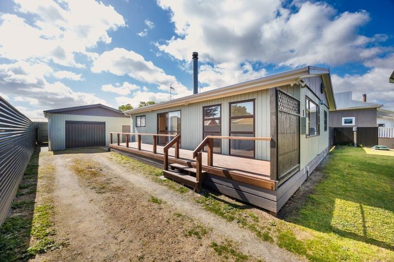 Photo of property in 65 Himatangi Street, Himatangi Beach, Foxton, 4891
