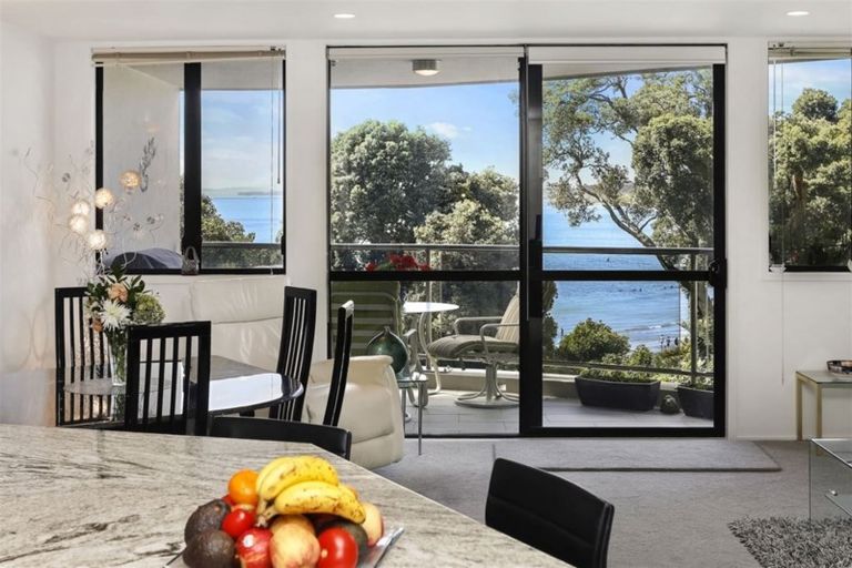 Photo of property in 3d/5 The Promenade, Takapuna, Auckland, 0622