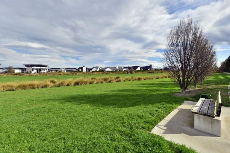 Photo of property in 6 Glenturret Drive, Casebrook, Christchurch, 8051