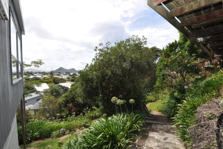 Photo of property in 13 Florence Place, Pauanui, Hikuai, 3579
