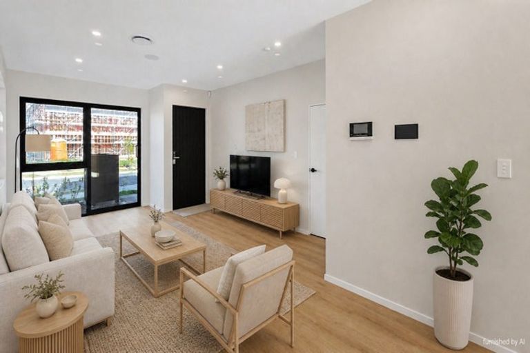 Photo of property in 43 Picnic Point Road, Hobsonville, 0616