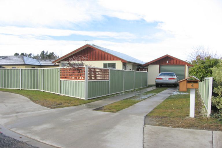 Photo of property in 4 Spruce Close, Alexandra, 9320